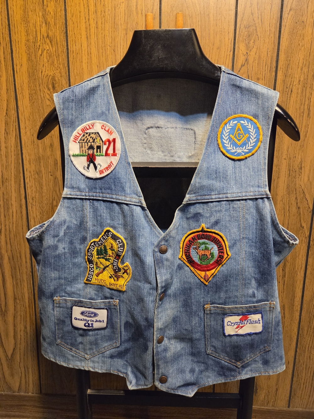 Vintage 70s Denim Vest With 11 Patches Masons Outdoor Hunting Fishing Large